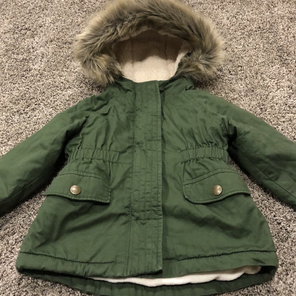 Old Navy army green jacket fleece lined- Girls size 2T - Picture 2 of 5